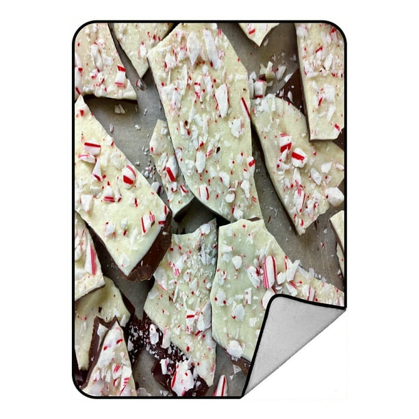 NEW No-Sew Fleece Christmas Throw Kit Peppermints 72/"